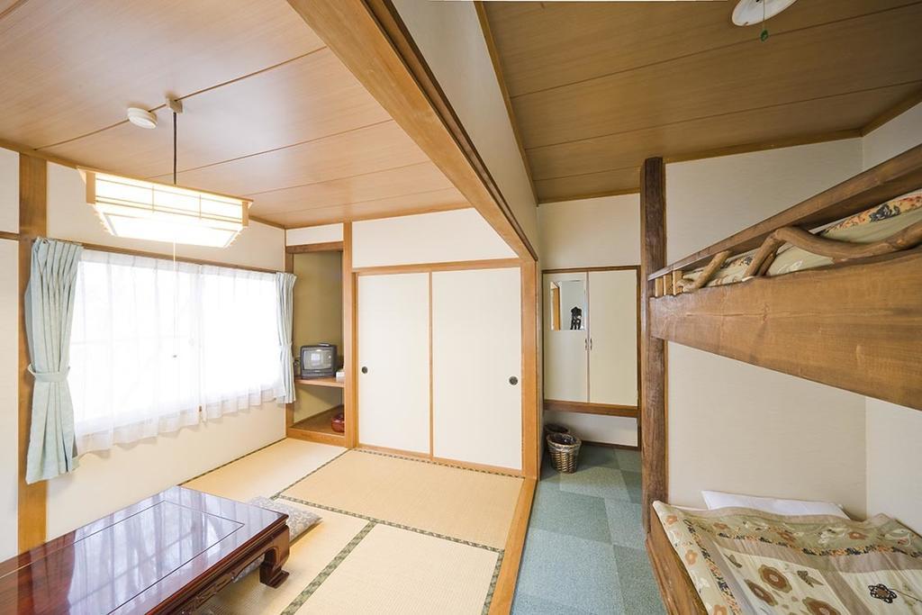 Alpine Inn Mizushiro Мацумото Екстериор снимка