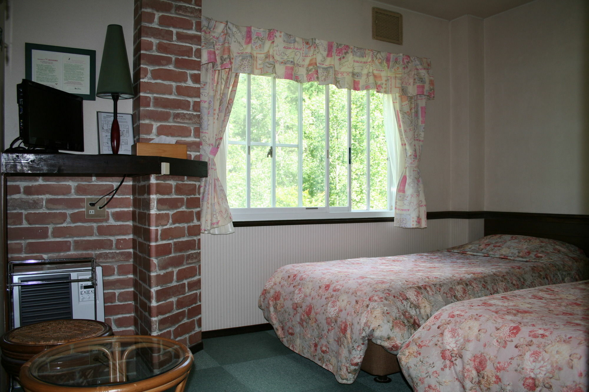 Alpine Inn Mizushiro Мацумото Екстериор снимка